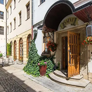 **** Hotel Dwór Polski Polska