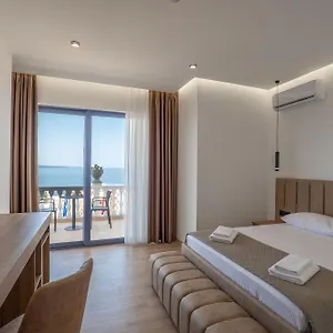 Hotel Keos