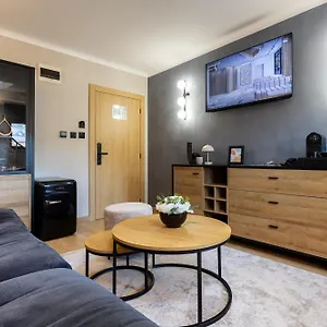 Hotel Amar Design By Hmg