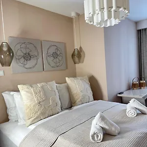 1st Apartament