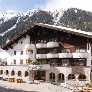 Szálloda Alpenhotel Ischglerhof